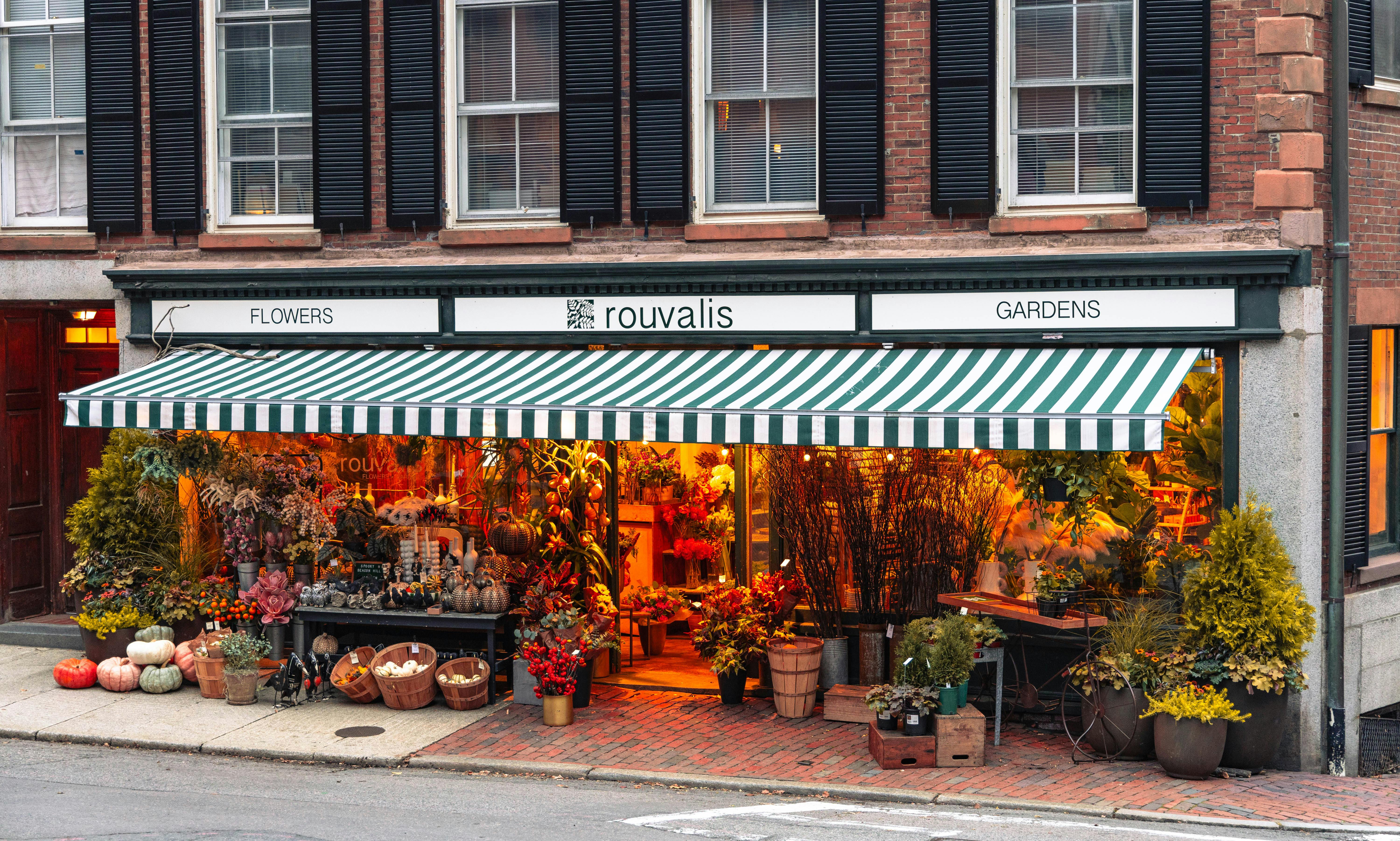 Rouvalis Flowers Flower Shop in Boston, Massachusetts, USA · Free Stock