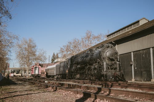 Gratis stockfoto met gebouw, klassiek, locomotief