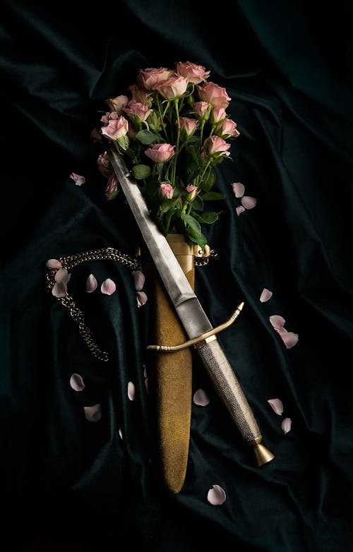 Безкоштовне стокове фото на тему «вертикальні постріл, впритул, квіти»