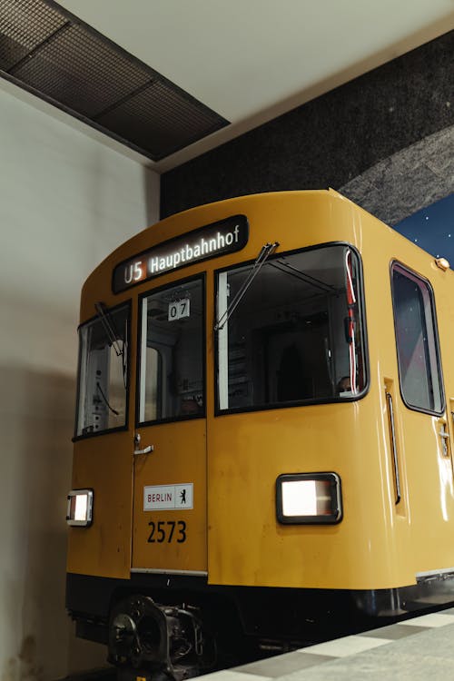 地鐵, 垂直拍攝, 德國 的 免費圖庫相片