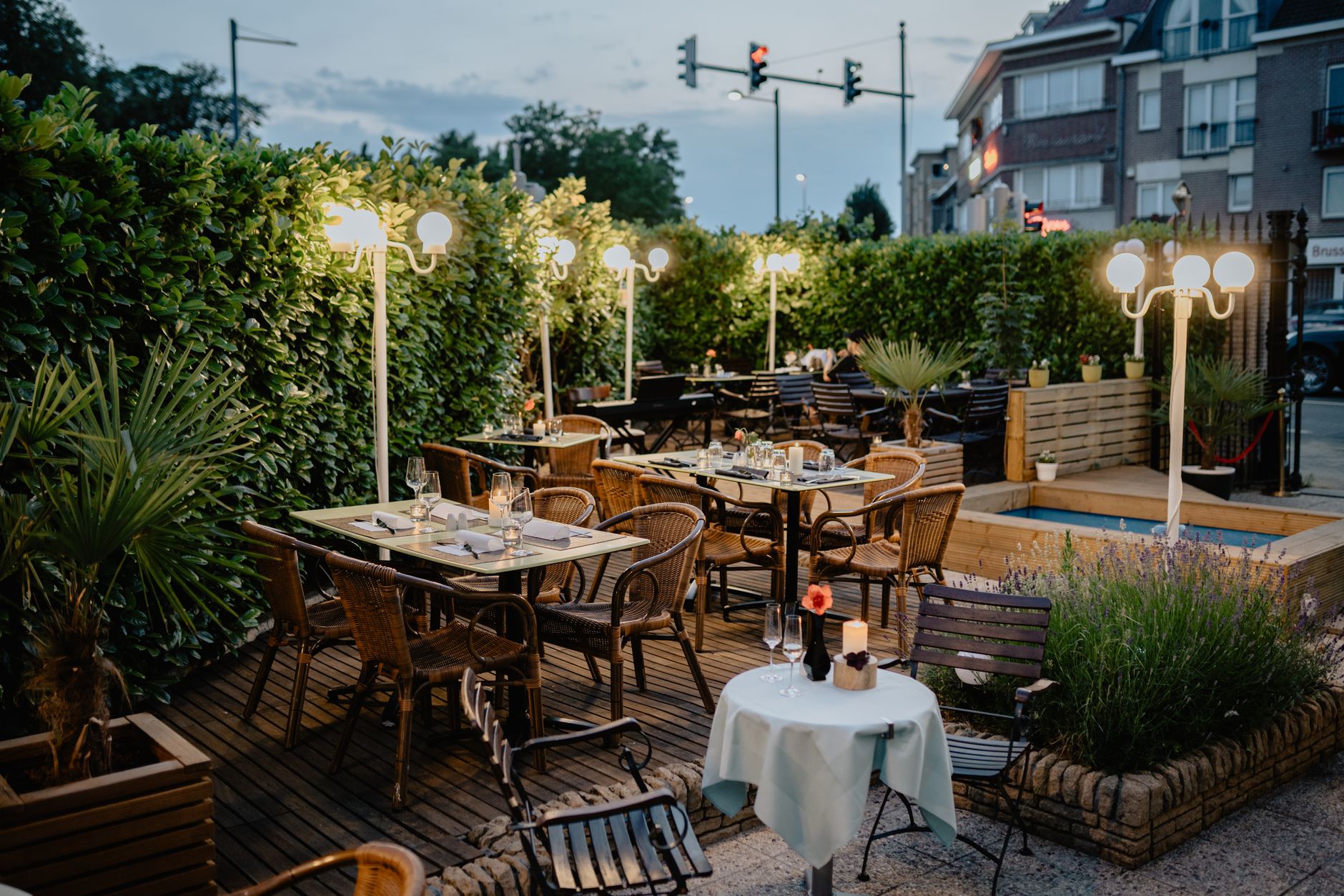 Summer Restaurant Rush Prompts Innovative Staffing and Workflow Solutions