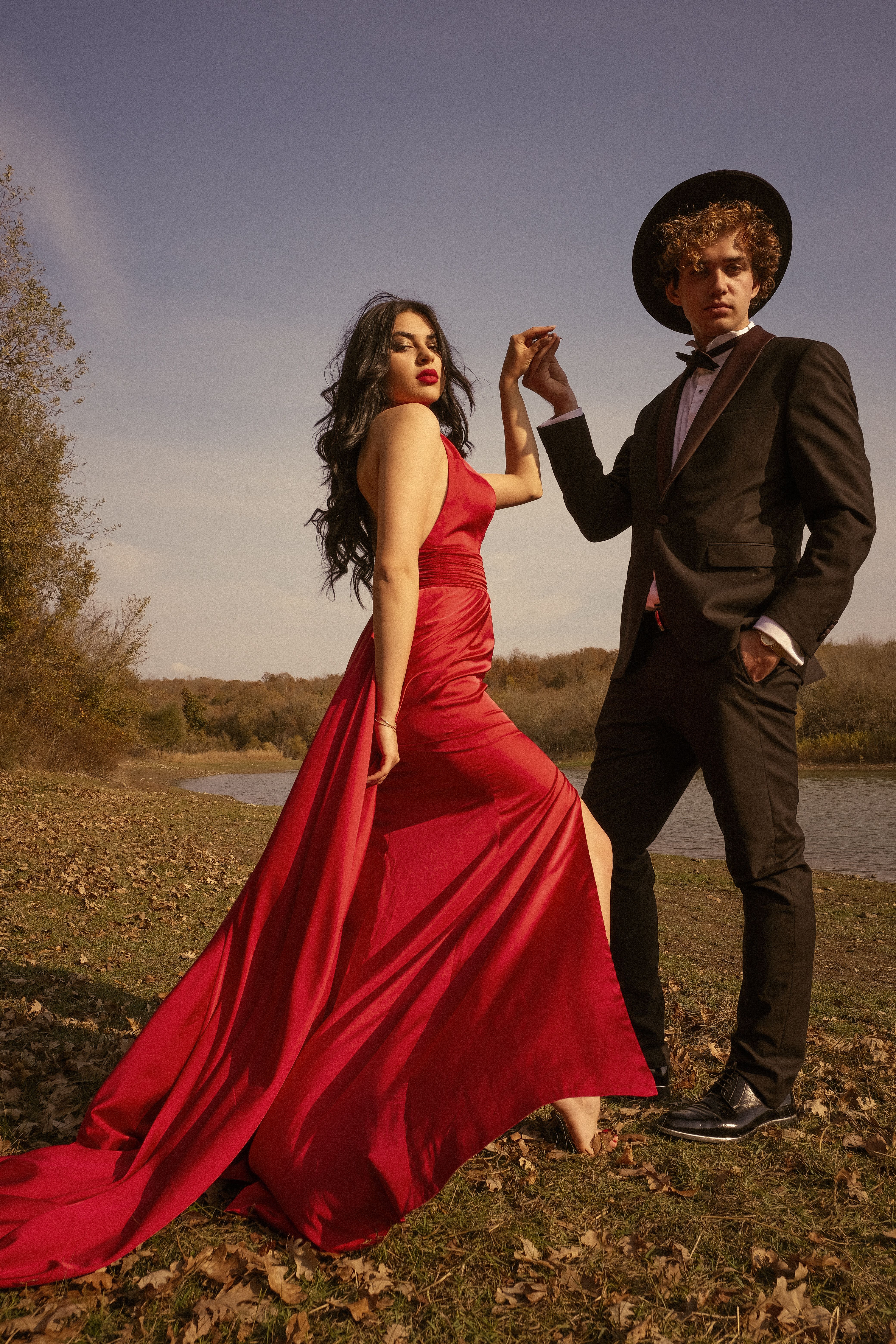 fitted lace wedding dress Black Tuxedos Online | Custom-Made Tuxedos for Grooms main image 0
