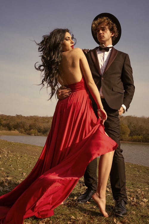 Základová fotografie zdarma na téma červené šaty, elegantní, modelky