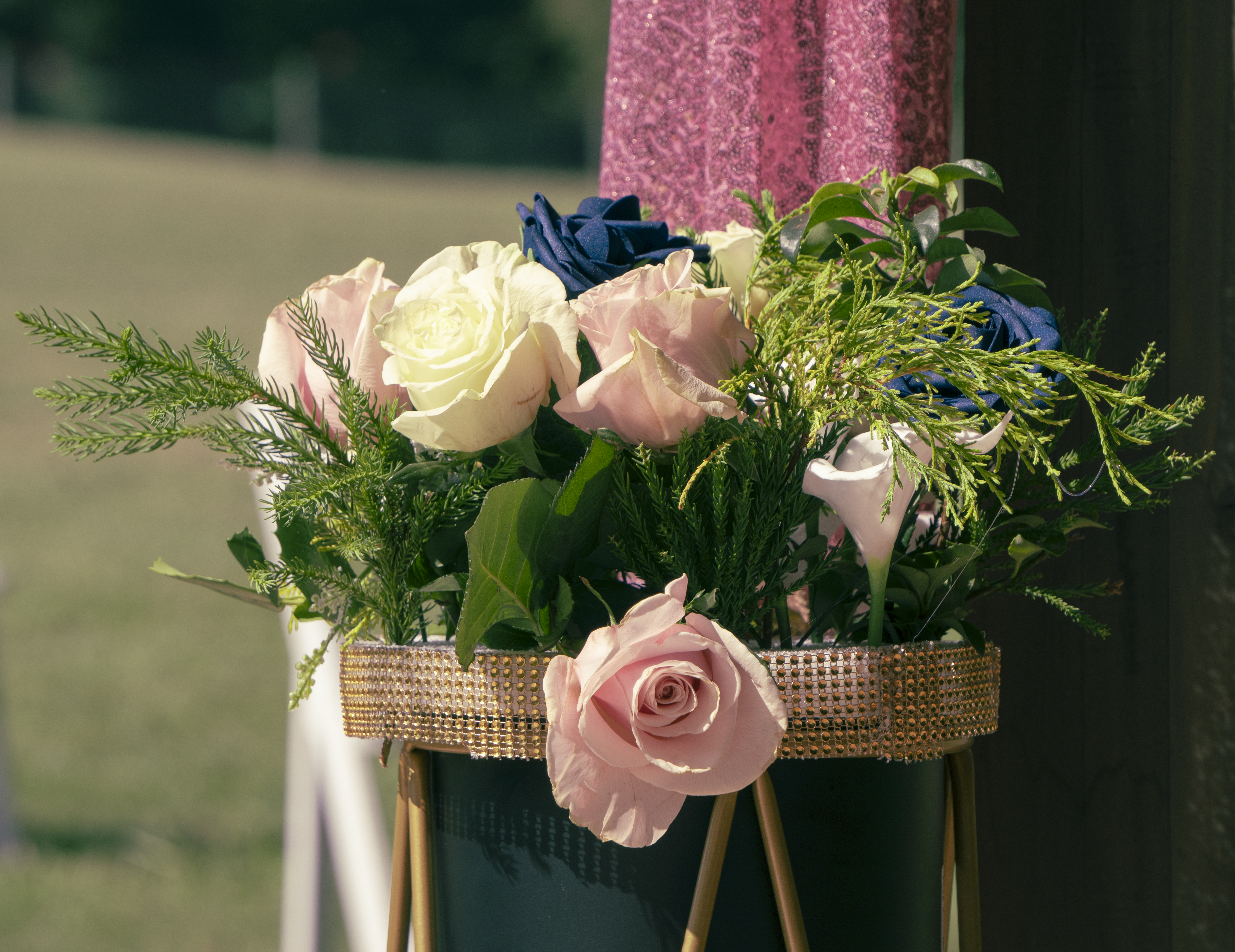 Decoration of Roses · Free Stock Photo