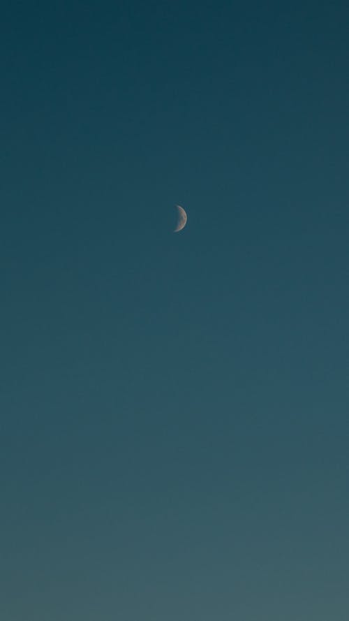 Gratis stockfoto met blauwe lucht, halve maan, heldere lucht