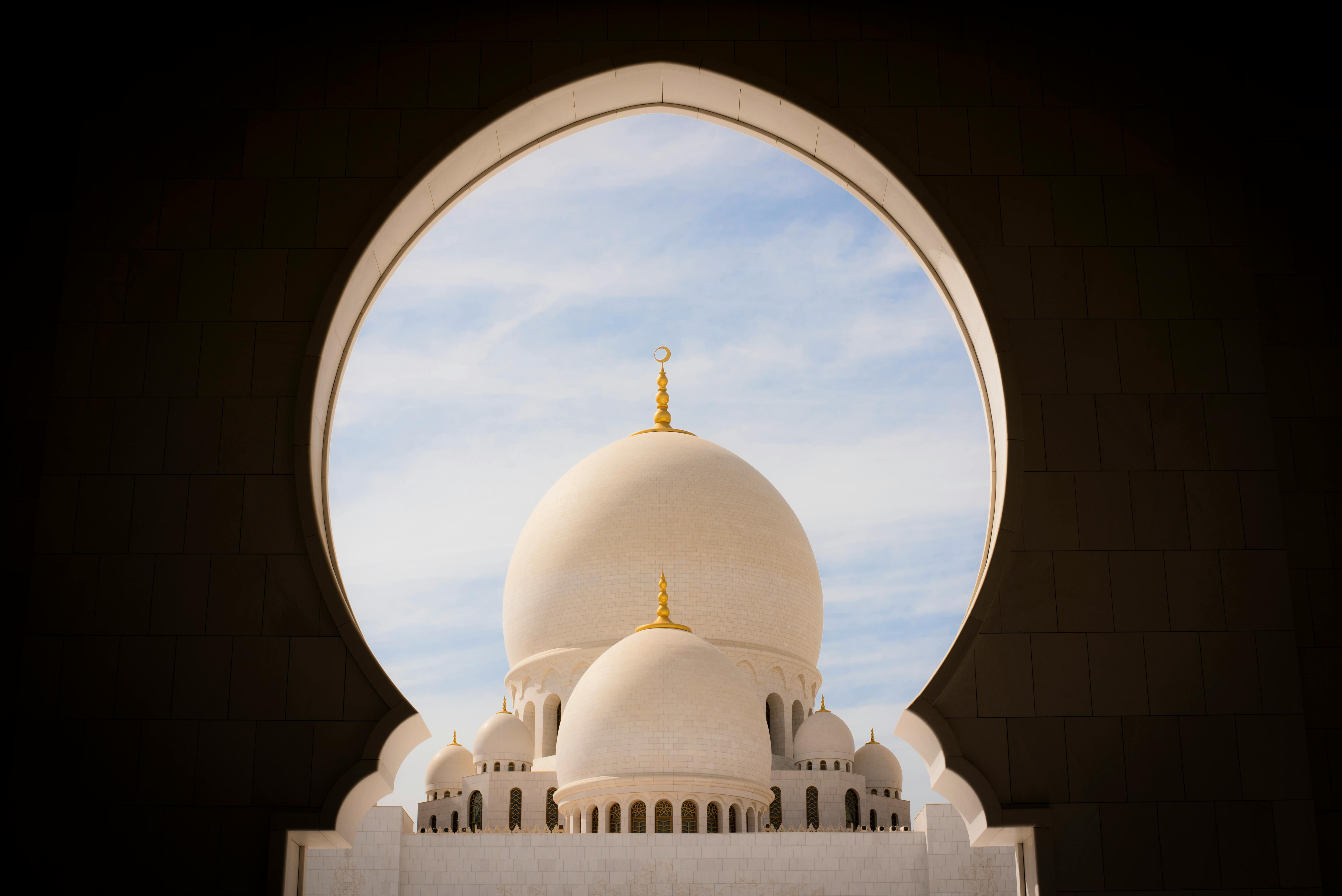 5 Of The World's Most Beautiful Mosques - PhotoHound Articles