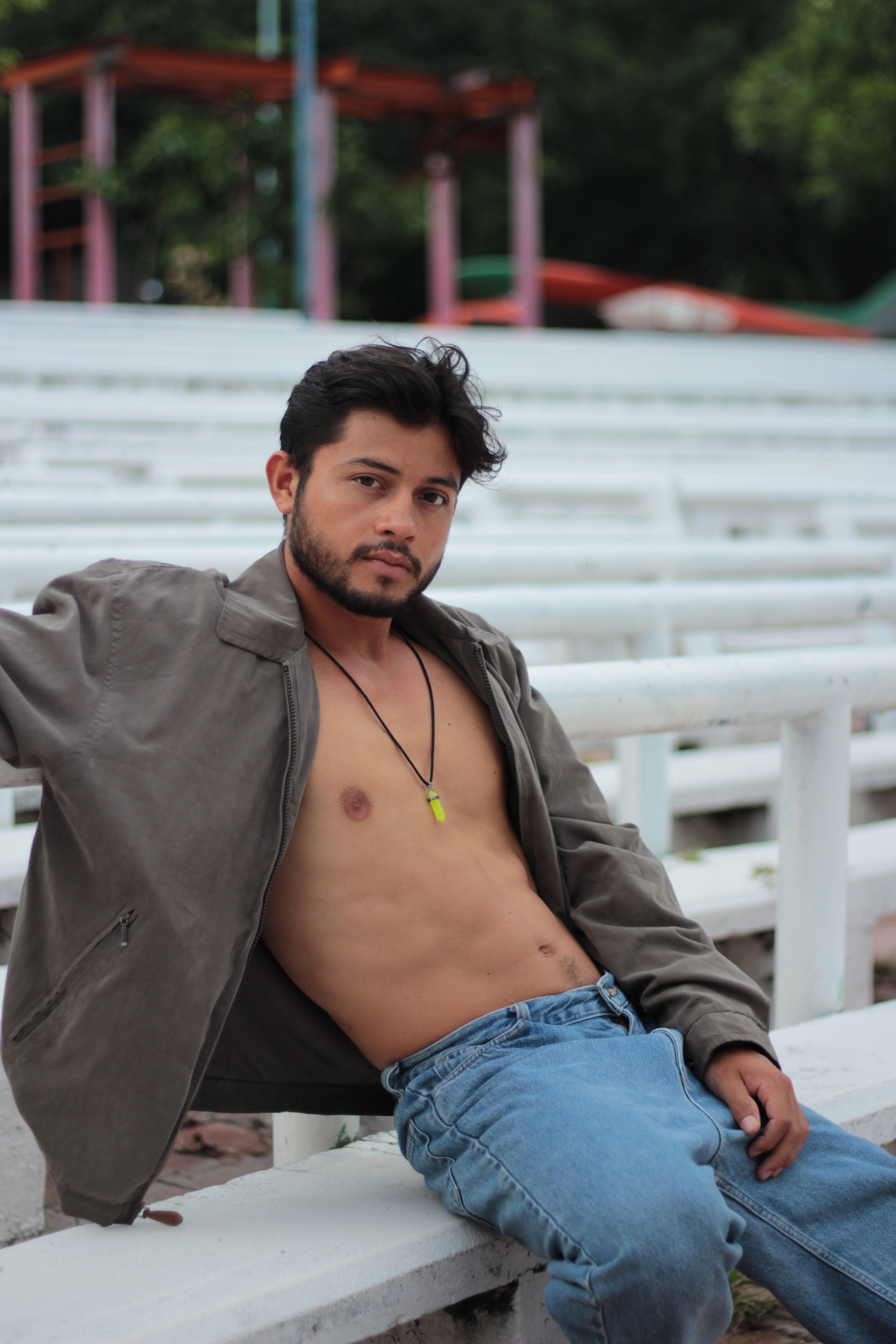 Miembro relajado al aire libre