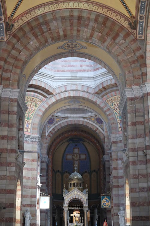 Fotos de stock gratuitas de arcos, catedral, catedral de marsella