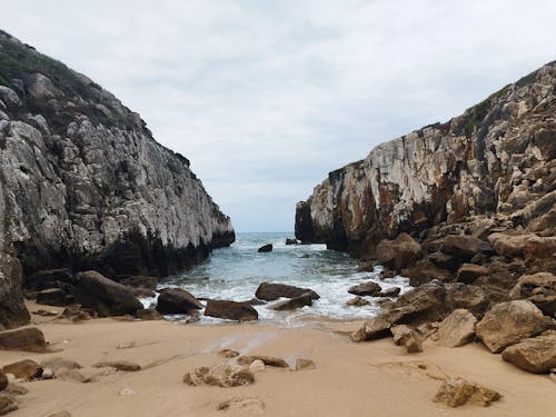 만, 바다, 바위의 무료 스톡 사진