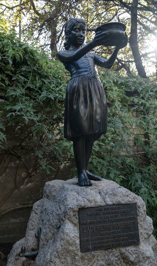 Lady Henry Somerset statue