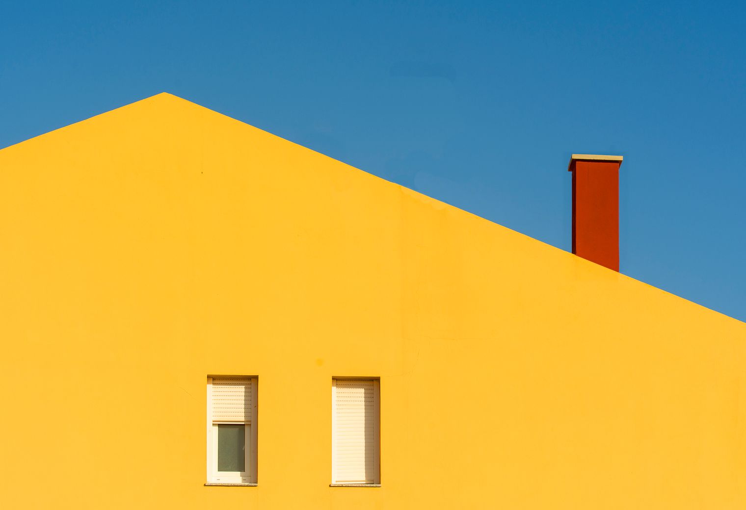 Painters and Decorators in North Sheen — surfaces prepped and cut in by hand