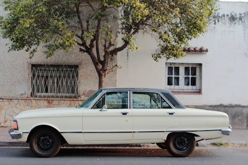 Δωρεάν στοκ φωτογραφιών με vintage, αυτοκίνητο, δρόμους της πόλης