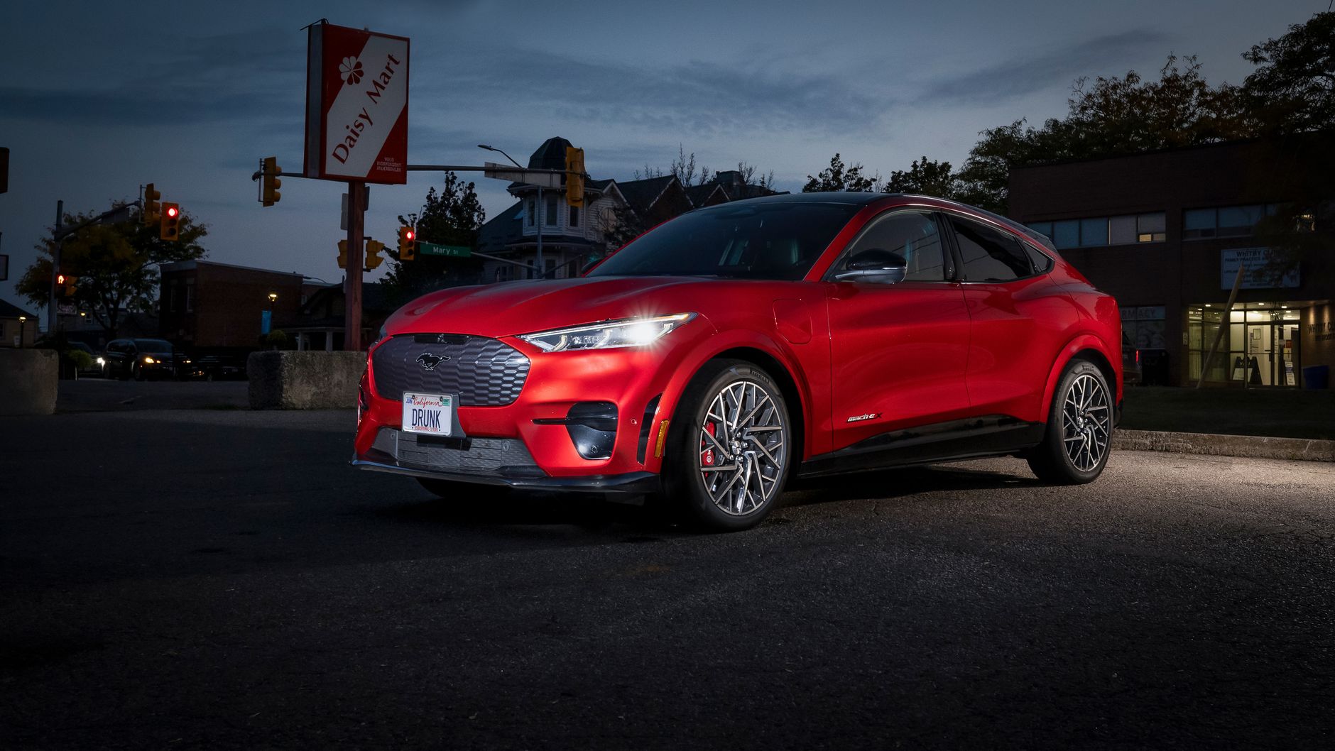 Ford recheamă în service peste 110.000 de modele Mustang și Mustang Mach-E în România