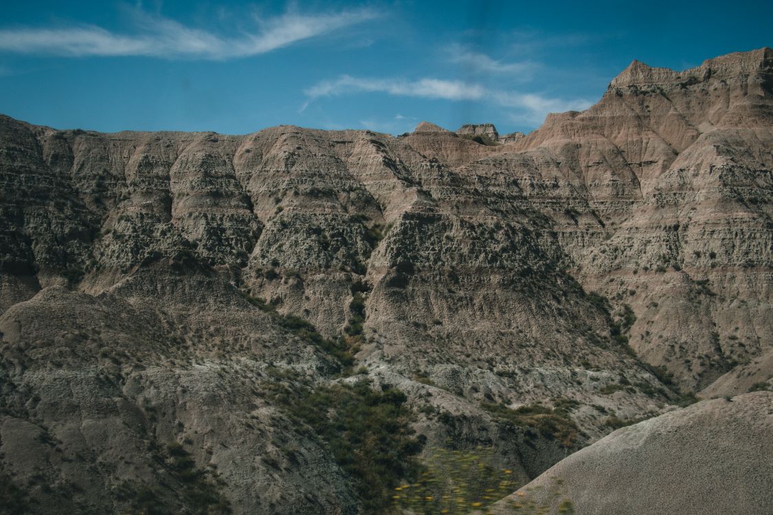 Rocky Cliffs in a Canyon · Free Stock Photo