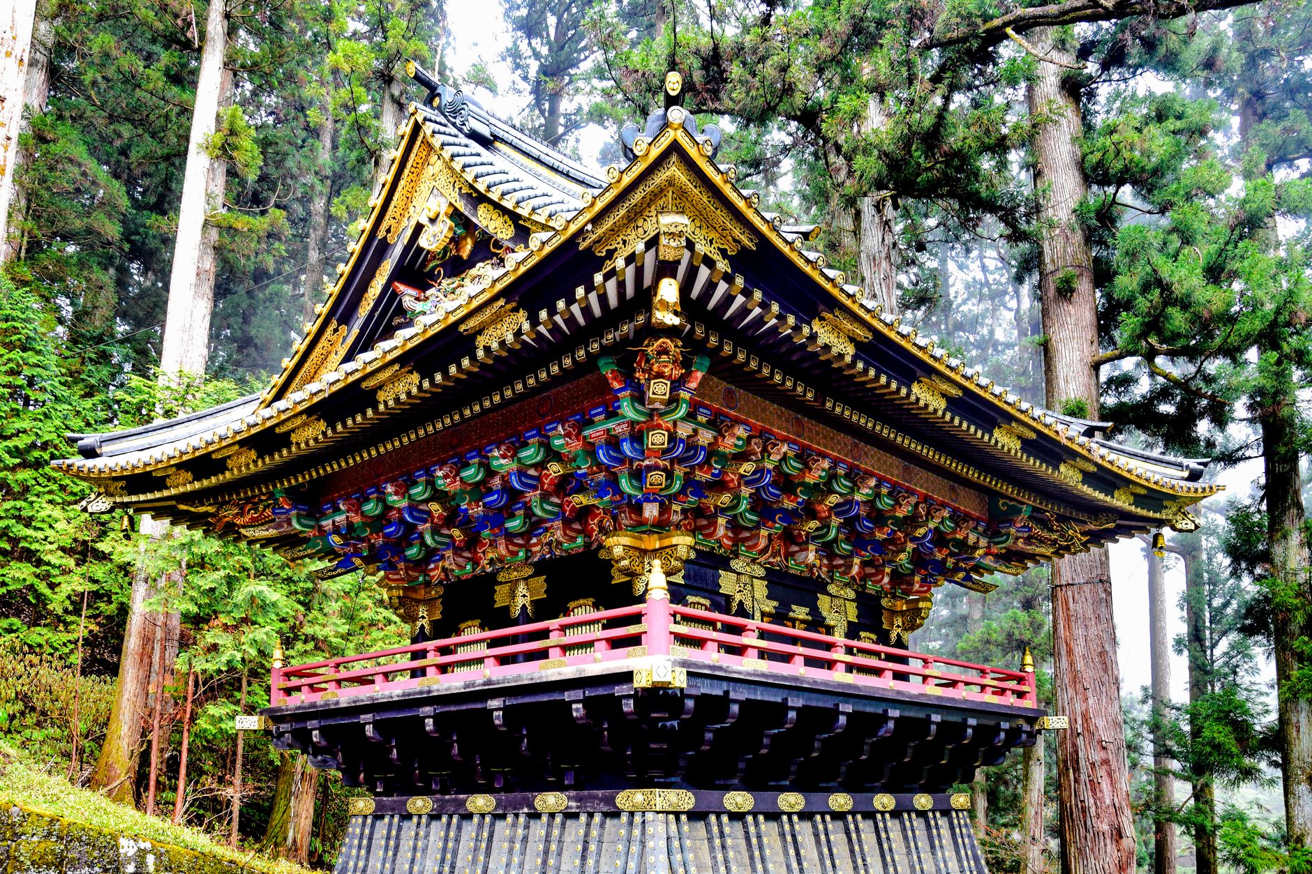 Popular sights in Kanto Landmarks in Kanto