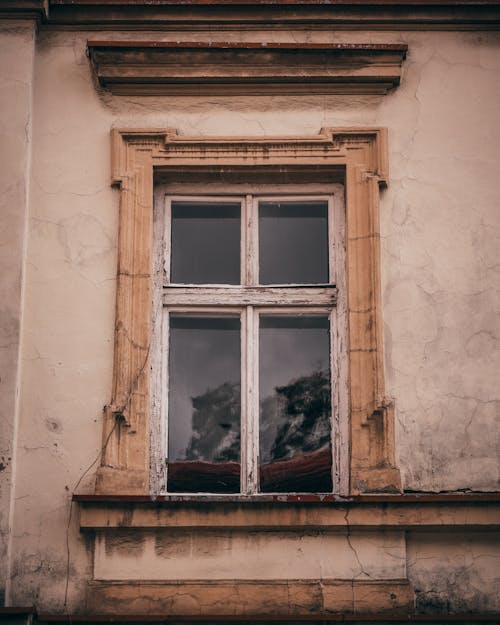 Free Window of an Old Traditional Townhouse  Stock Photo