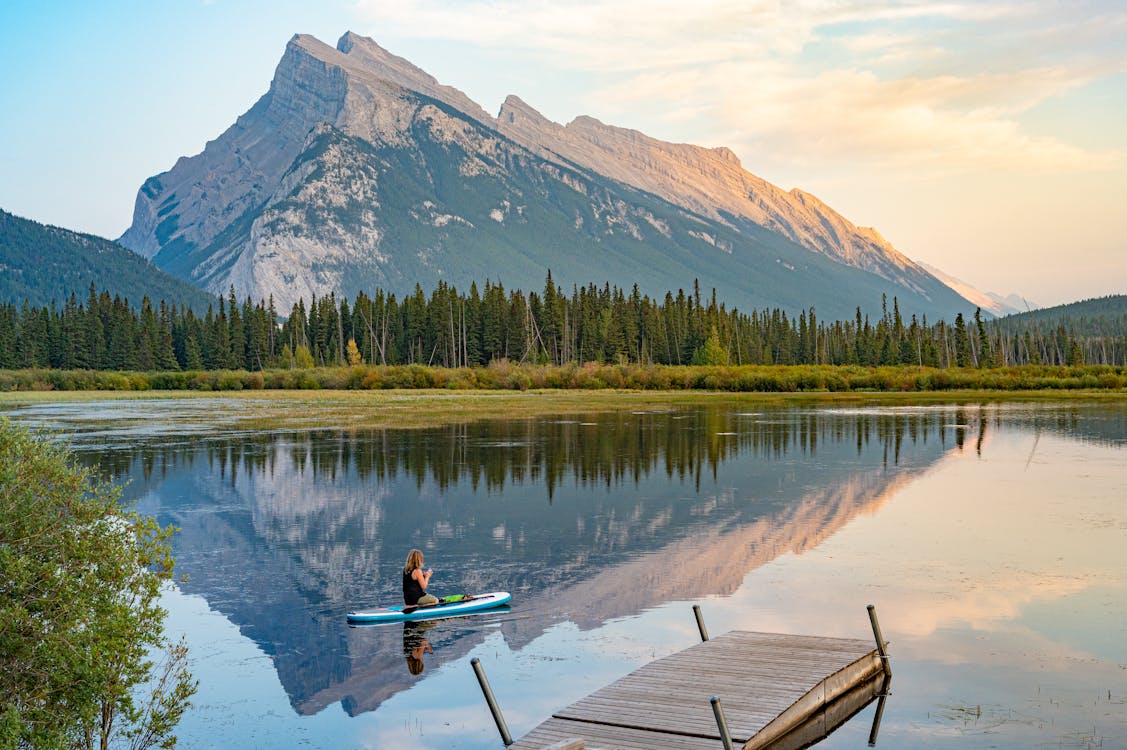 mount rundle, 加拿大, 反射 的 免費圖庫相片