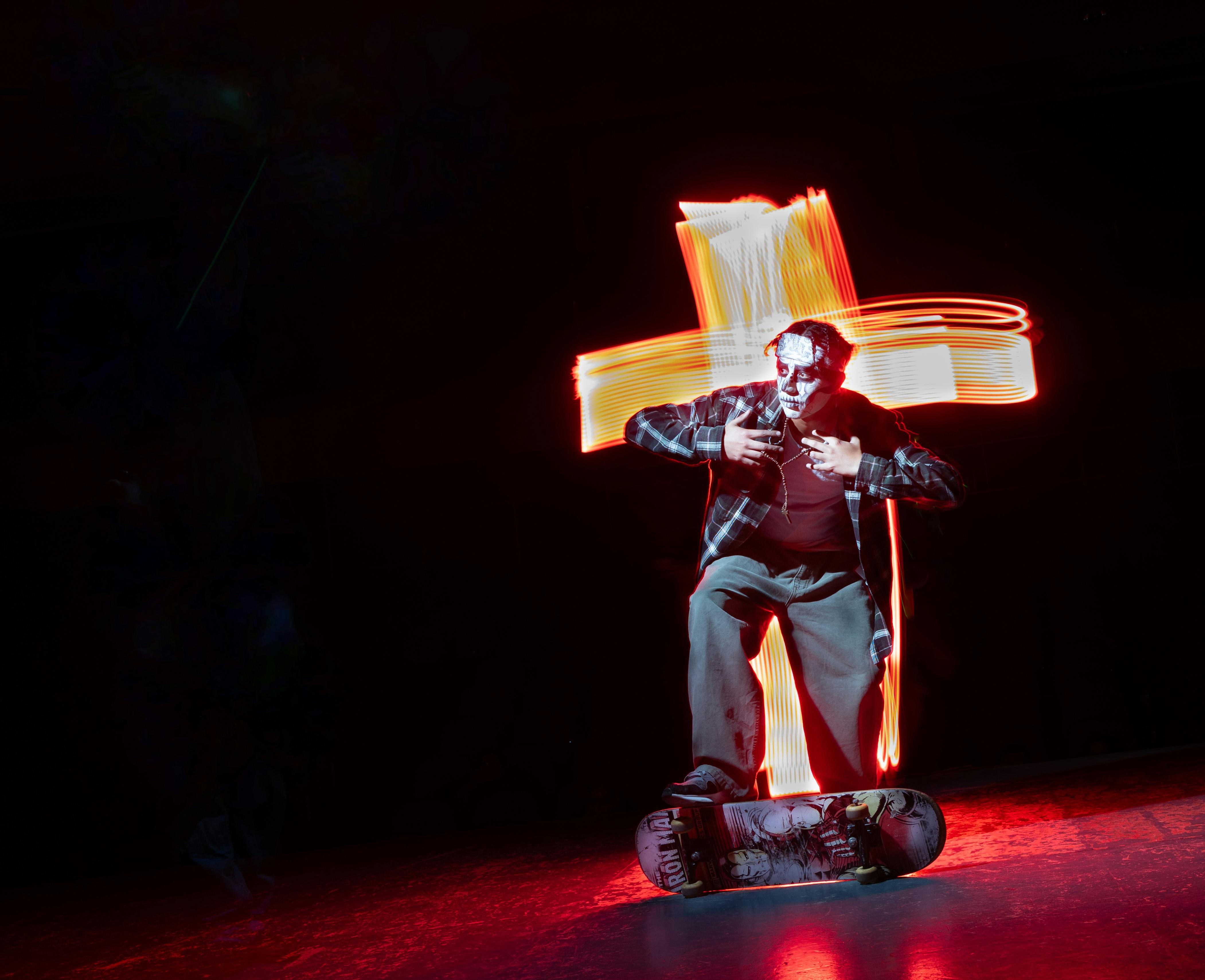 Bezpłatne Darmowe zdjęcie z galerii z adobe photoshop lightroom, akcja jazdy na deskorolce, akrobacje Zdjęcie z galerii