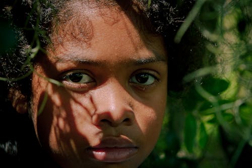 Ingyenes stockfotó afrikai gyermek, álló kép, árnyék témában