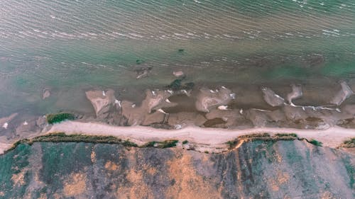 Foto d'estoc gratuïta de foto des d'un dron, fotografia aèria, lligat