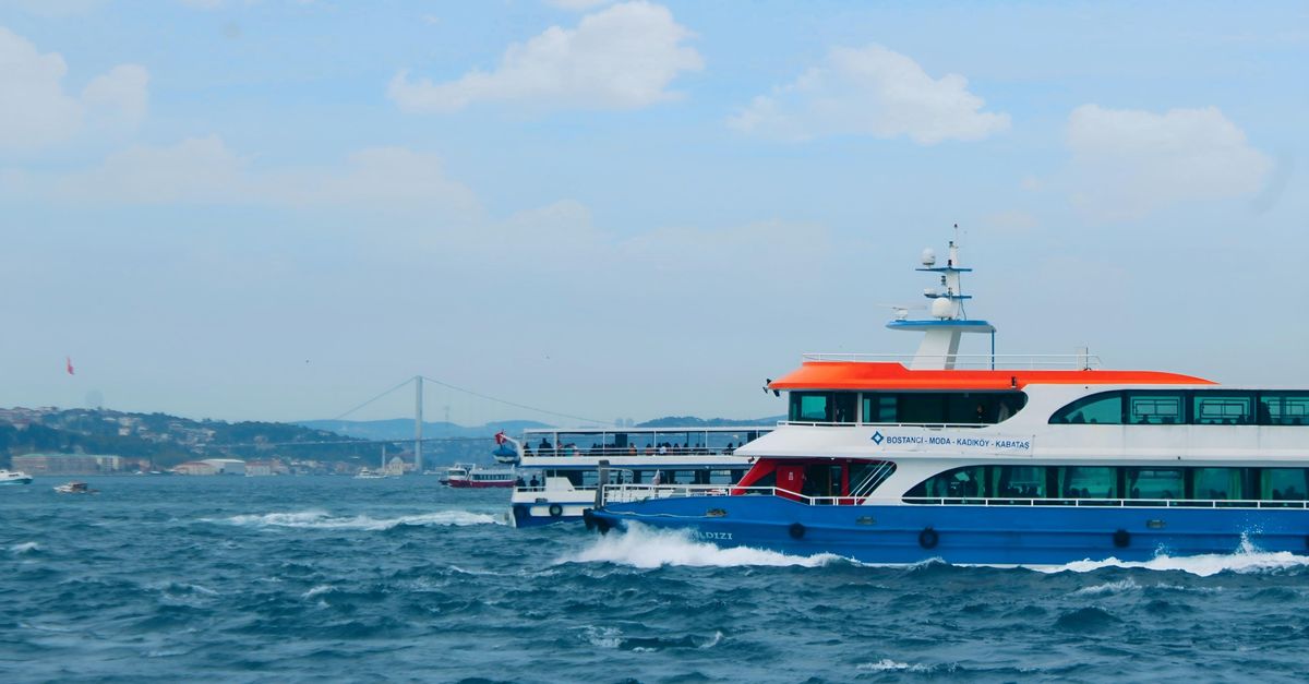 ferry capsizes