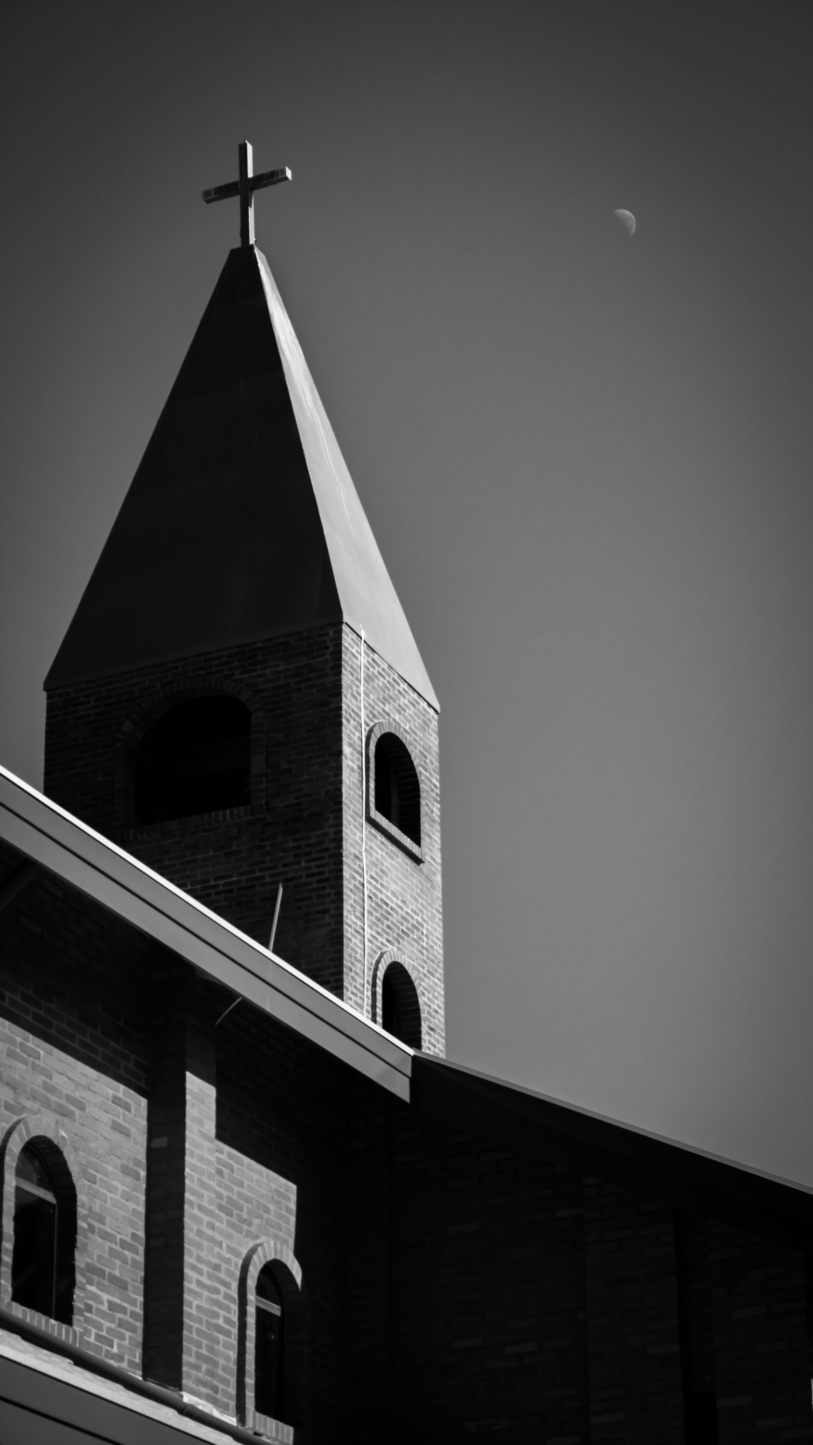 Cross on a Church Tower in Black and White · Free Stock Photo