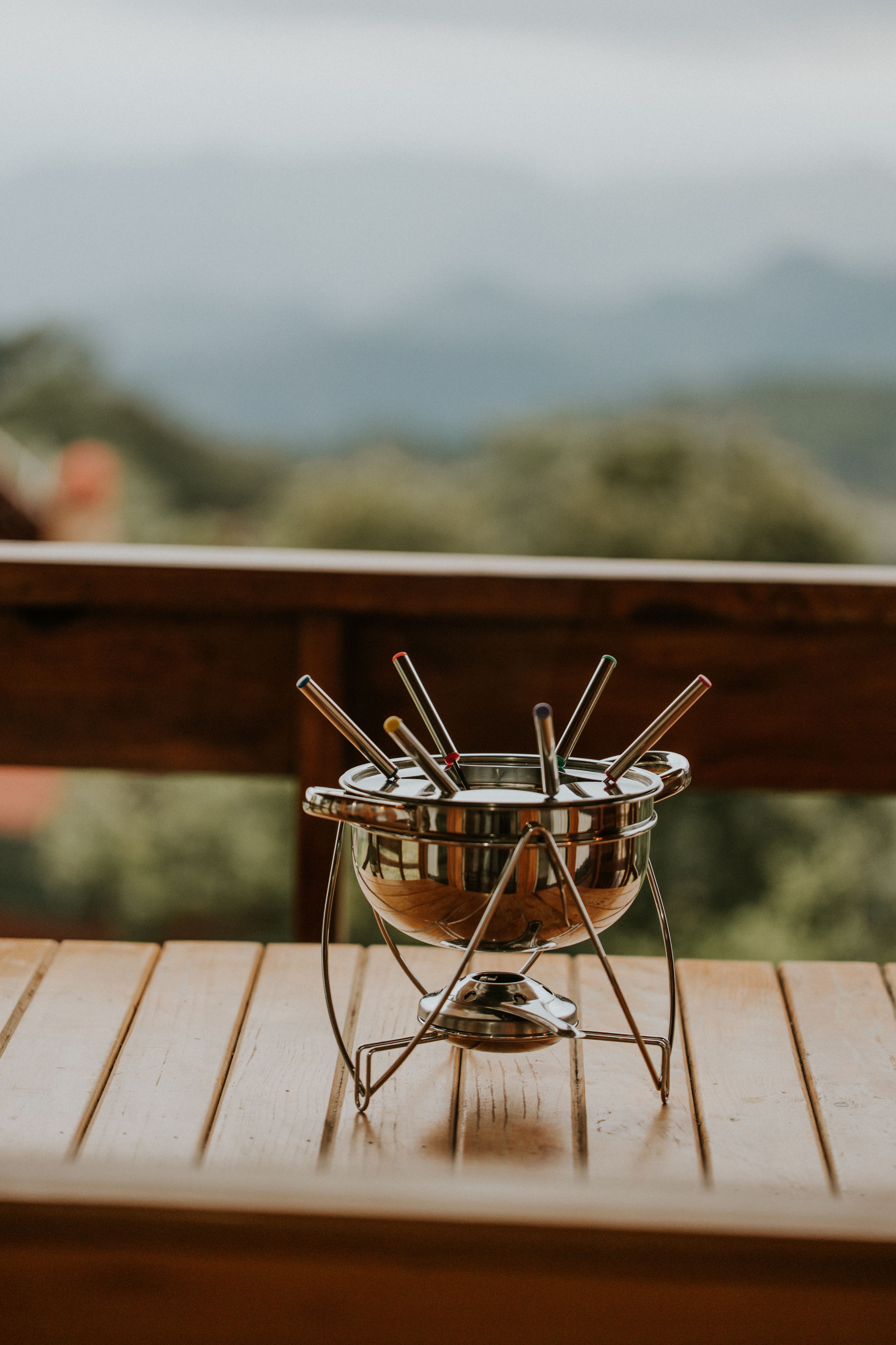 Pack De 12 Brochettes XL 15 Cm En Bois D'Olivier Avec Support Tonneau - Pour Escargots, Fondue, Barbecue, Acier Inoxydable