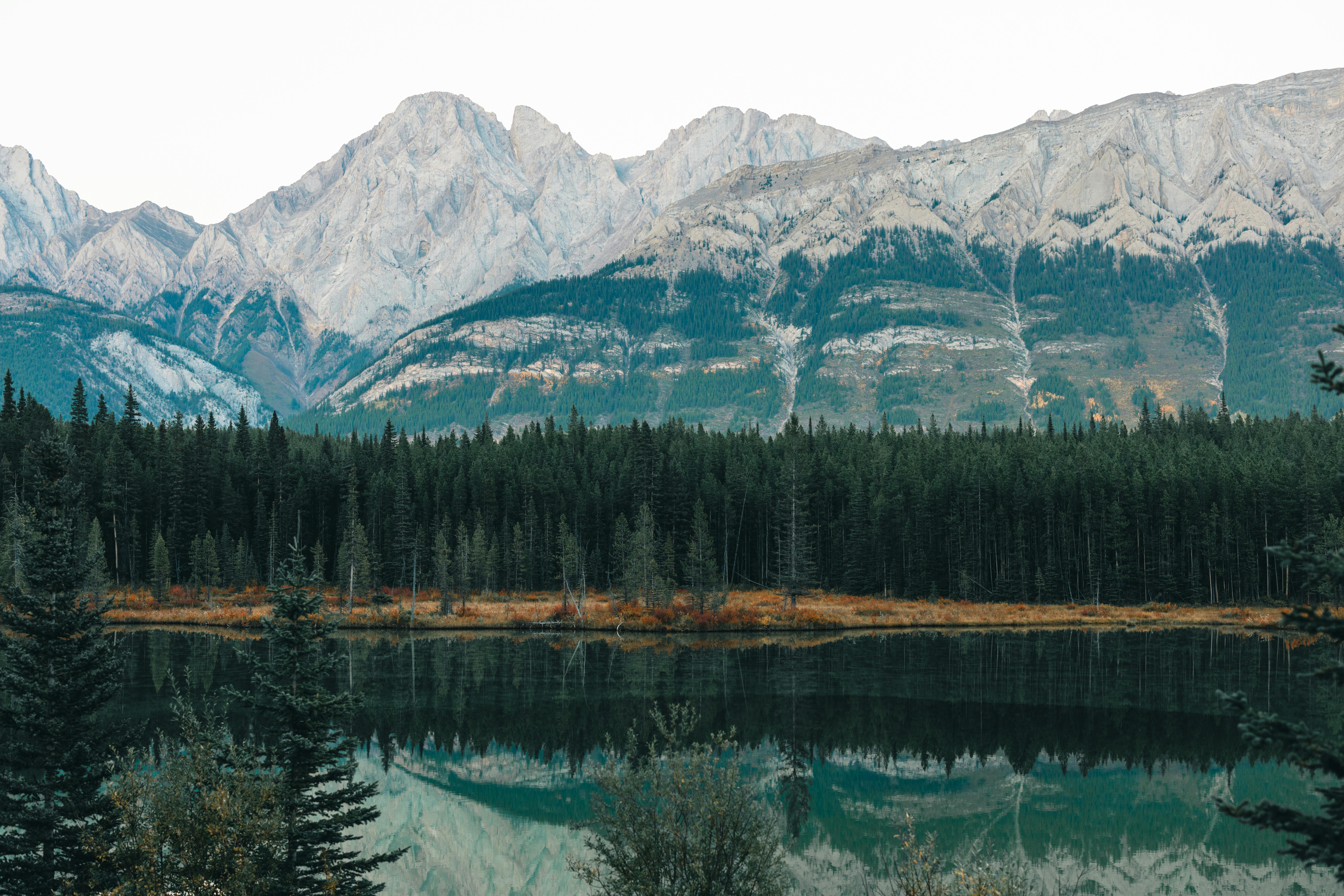 The beautiful lakes of Kananaskis · Free Stock Photo