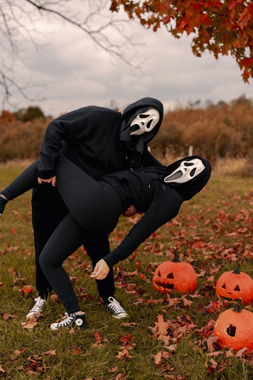 Couple of Ghostfaces Dancing for Jack-o-Lanterns