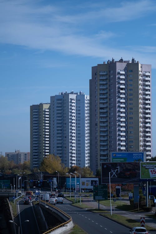 Foto profissional grátis de apartamentos, arquitetura contemporânea, blocos de apartamentos