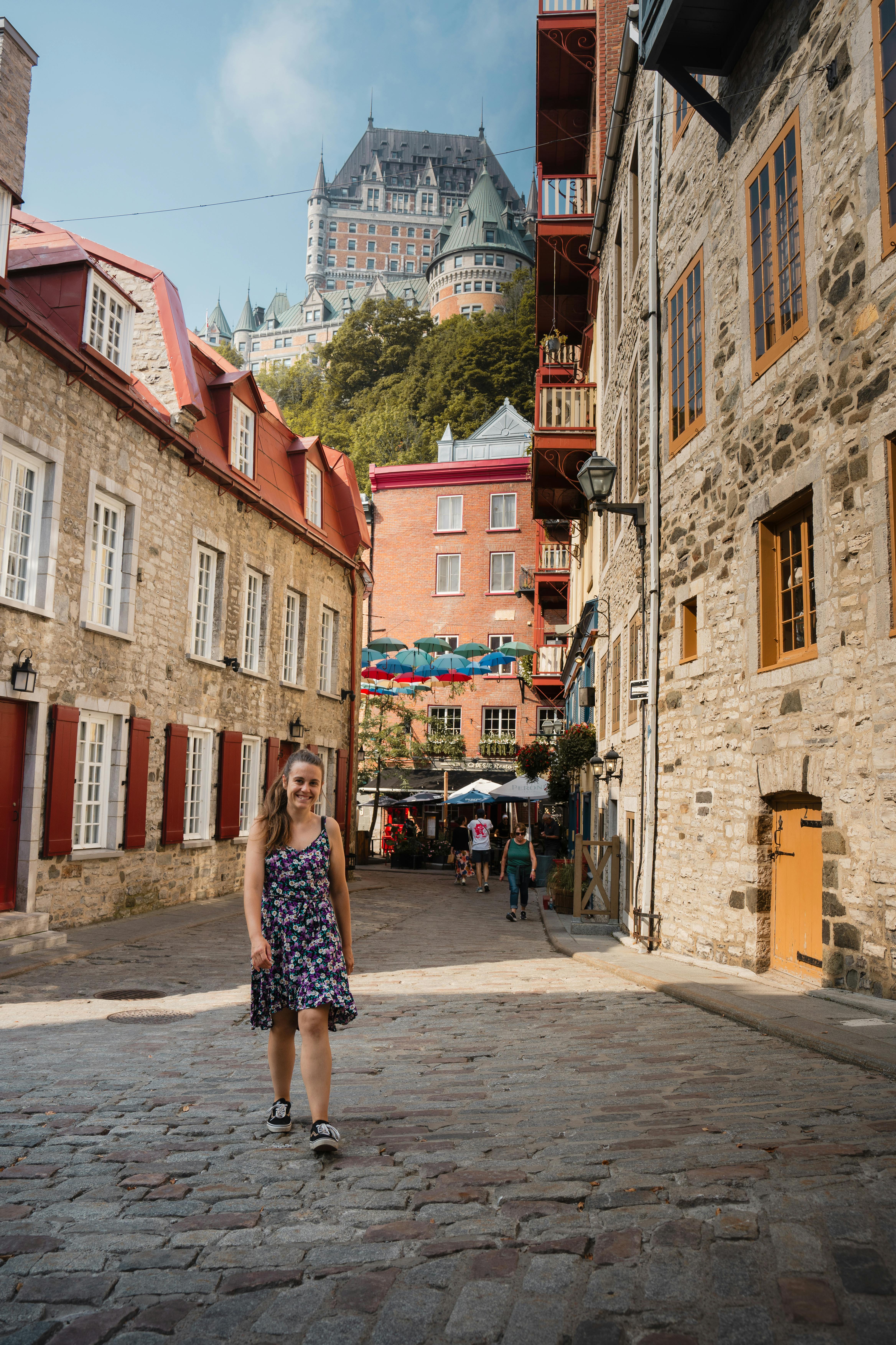 fairmont le chateau frontenac a quebec rue cul de sac