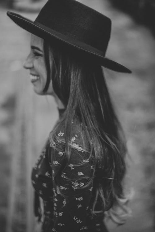 Free stock photo of black hair, chapeu, girl Stock Photo