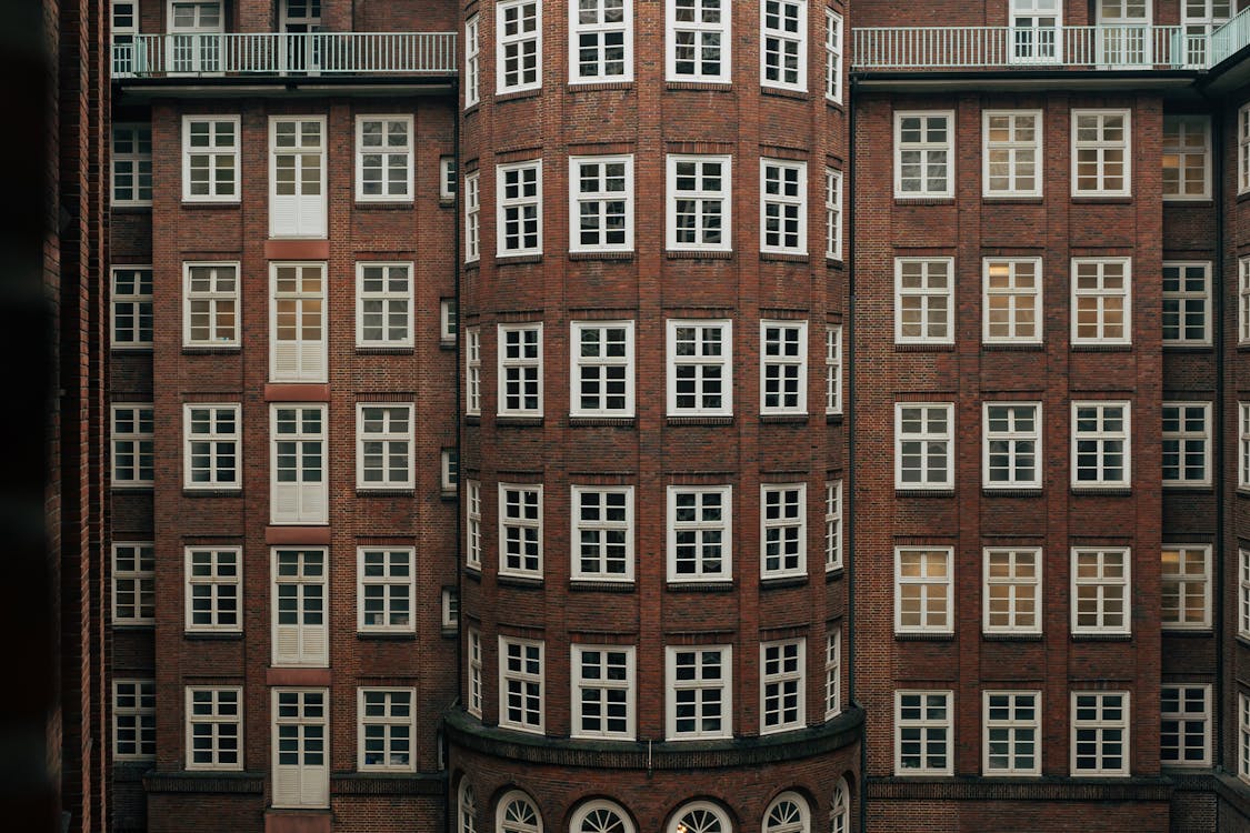 Безкоштовне стокове фото на тему «Windows, багатоквартирний будинок, Будівля»