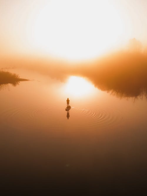 Fotobanka s bezplatnými fotkami na tému dobrodružstvo, jazero, paddle doska