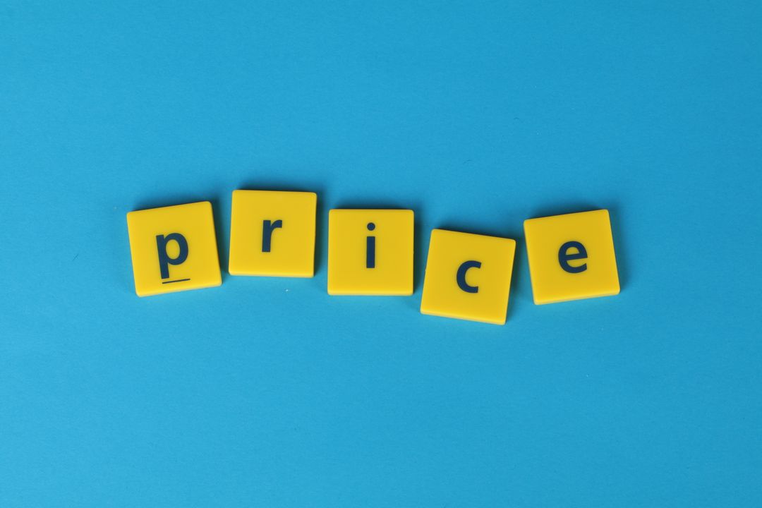 website design pricing - Side-by-side website design pricing comparison chart for DIY, freelancer, and agency options