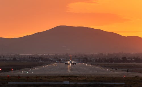 Fotos de stock gratuitas de aeropuerto, aeropuerto sbd, agua