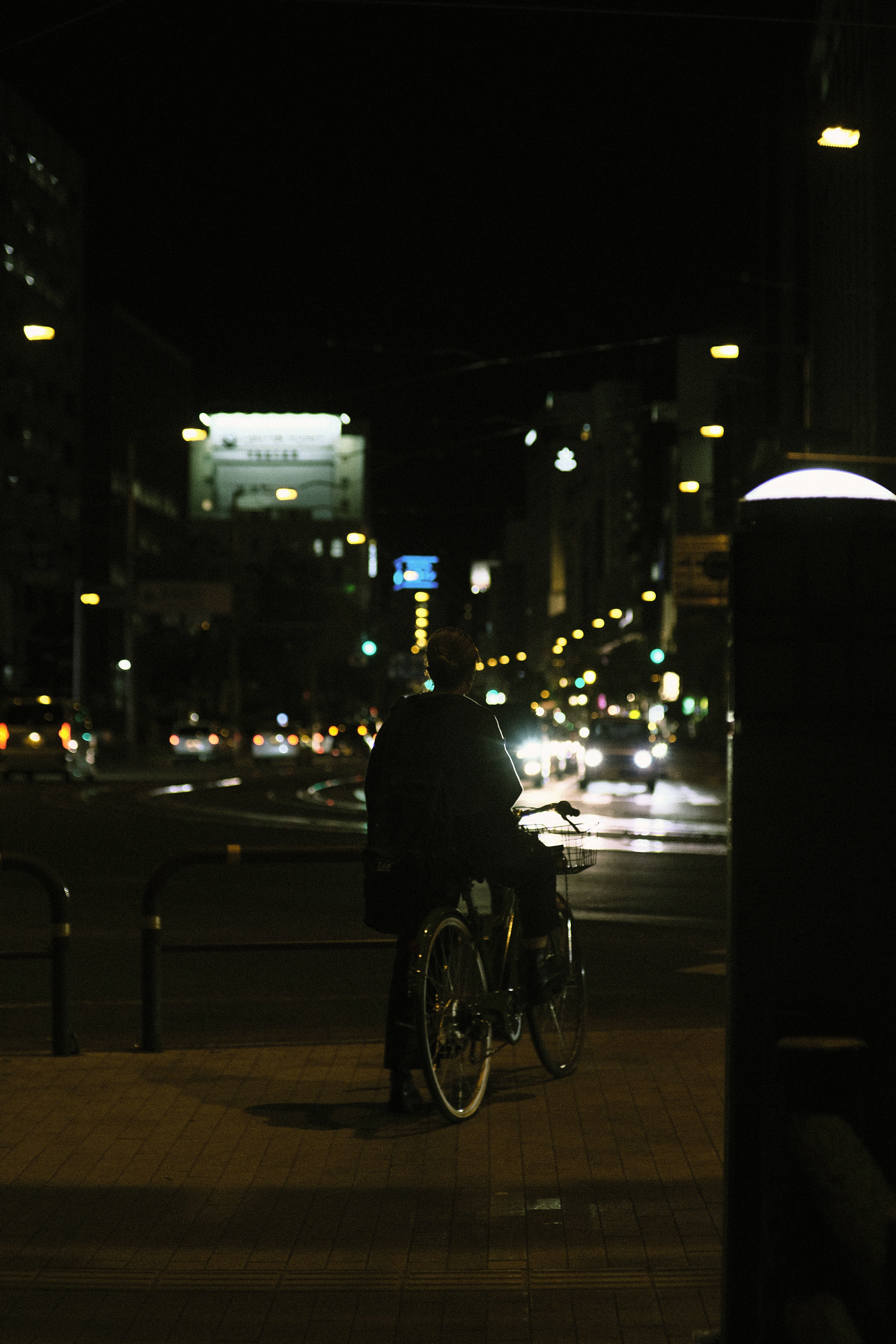 Comment bien choisir son éclairage vélo pour la nuit en 2026 