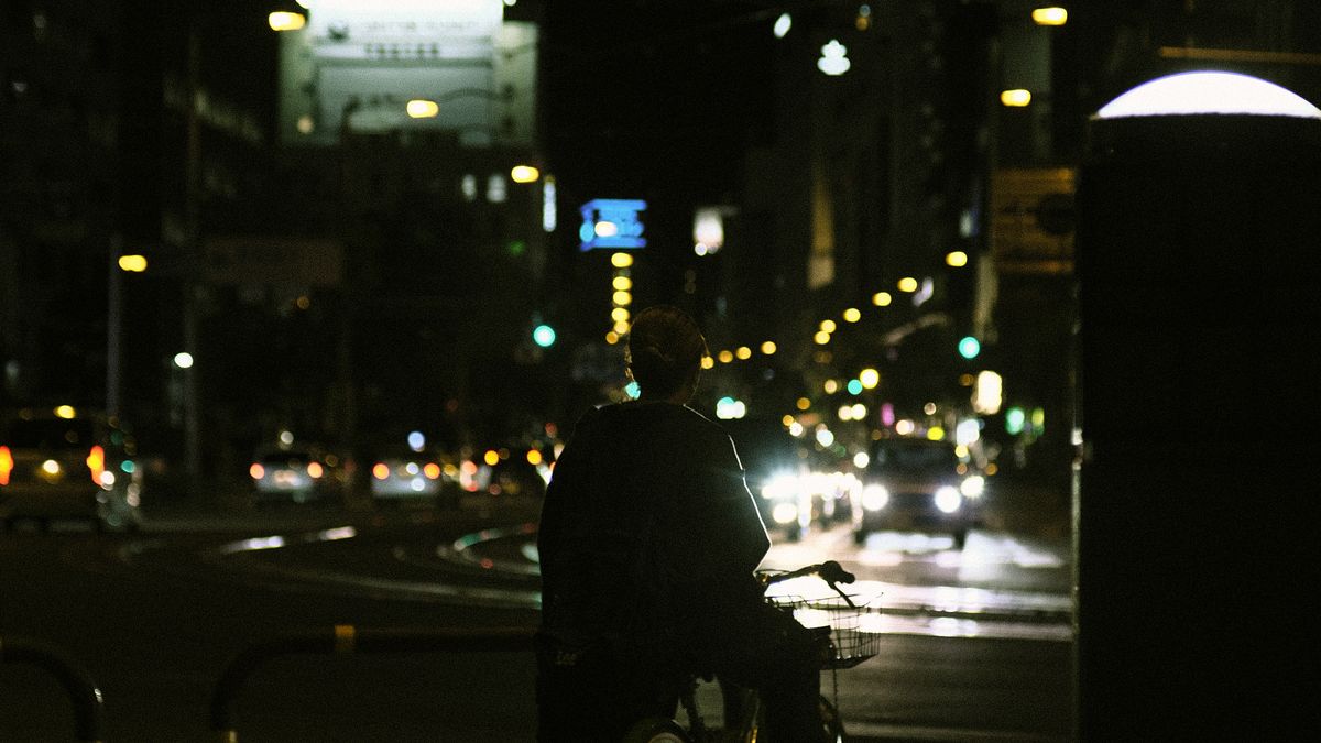 Comment bien choisir son éclairage vélo pour la nuit en 2026