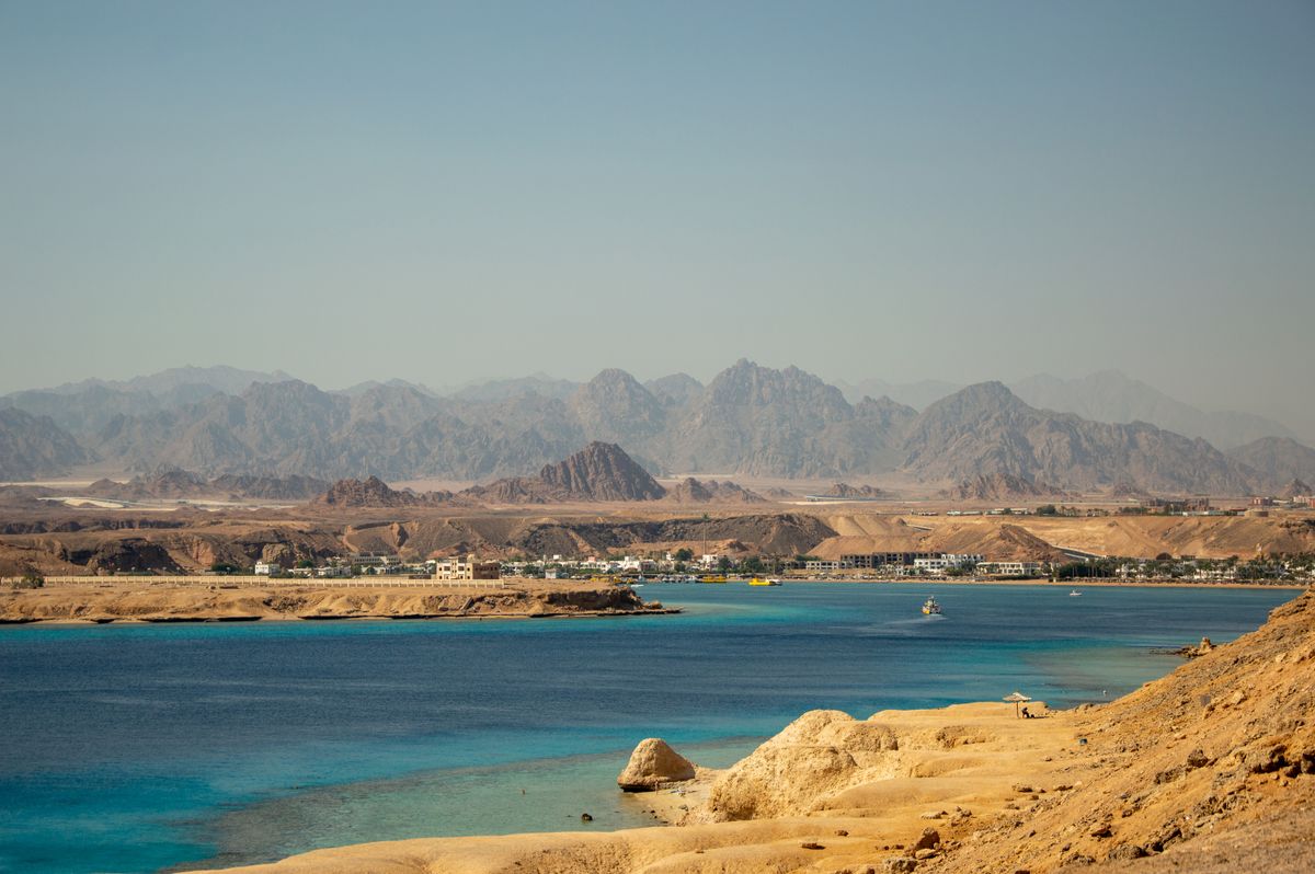 Unde te cazezi în Sharm El Sheikh - Nabq Bay, coasta cu apă mică și turcoaz