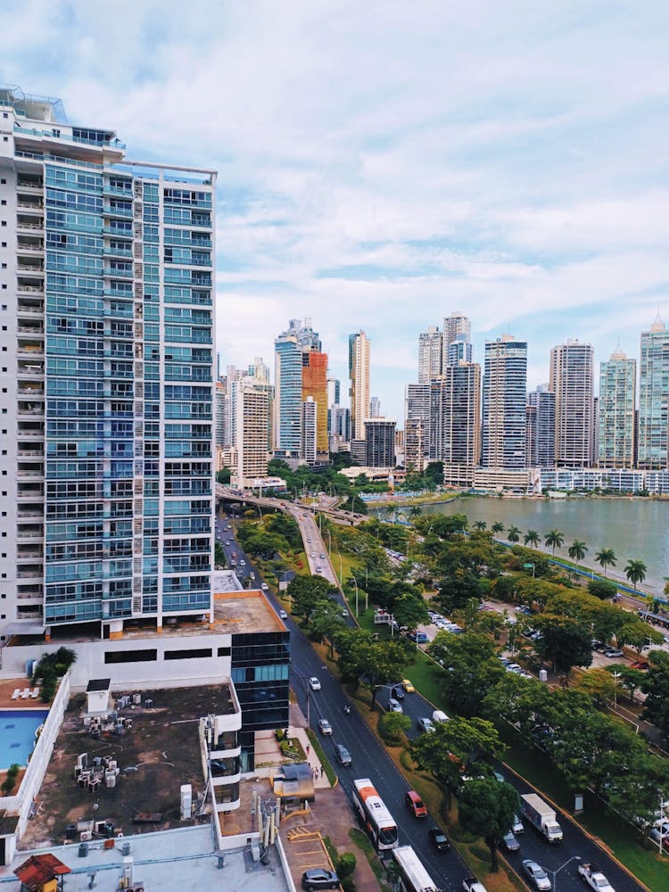 Avenida Balboa In Panama City