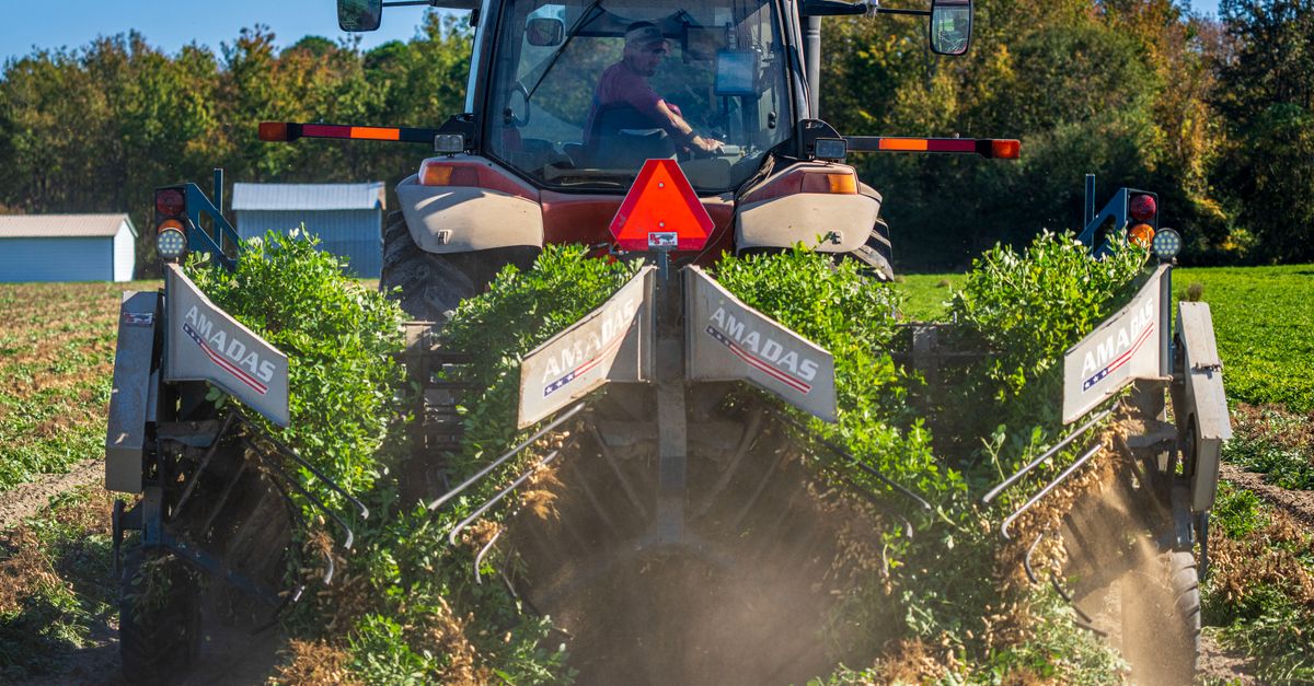 Les avantages des équipements de précision pour votre tracteur