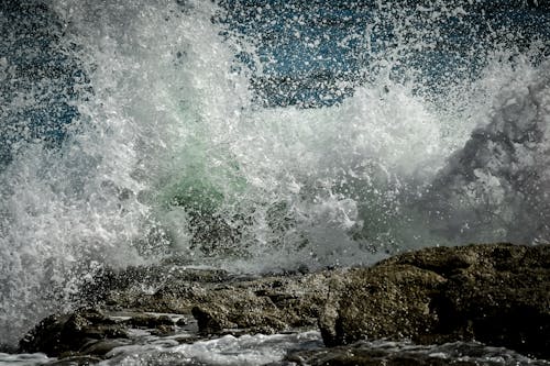 dalga, deniz, gelgit içeren Ücretsiz stok fotoğraf