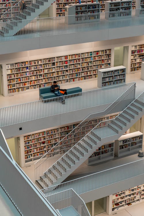 Library with Stairs · Free Stock Photo