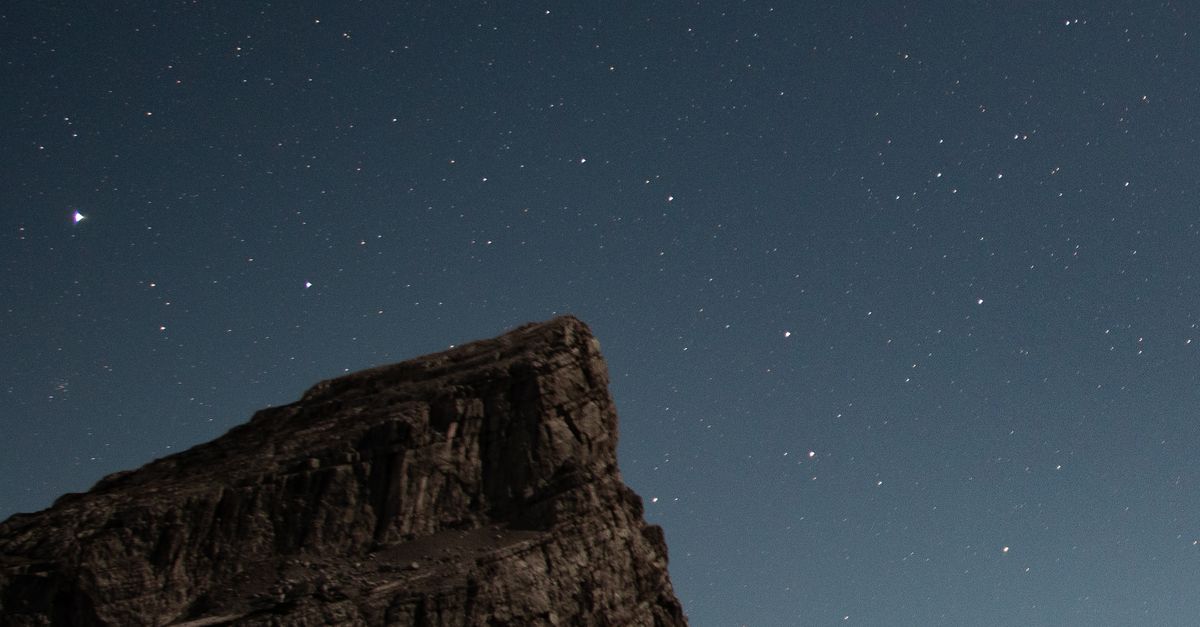 Are Stars Rocks Stars over Rock Formation · Free Stock Photo
