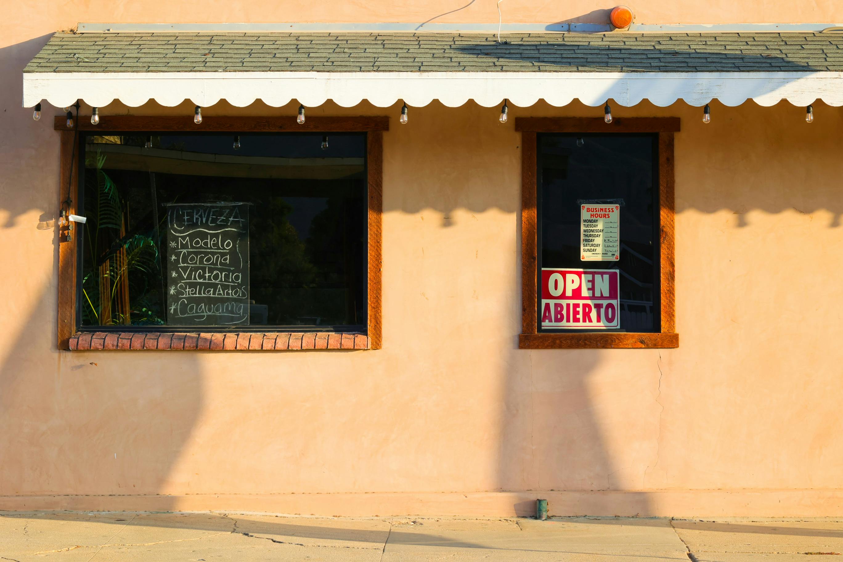 Gratis Exterior De Un Bar  Foto de stock