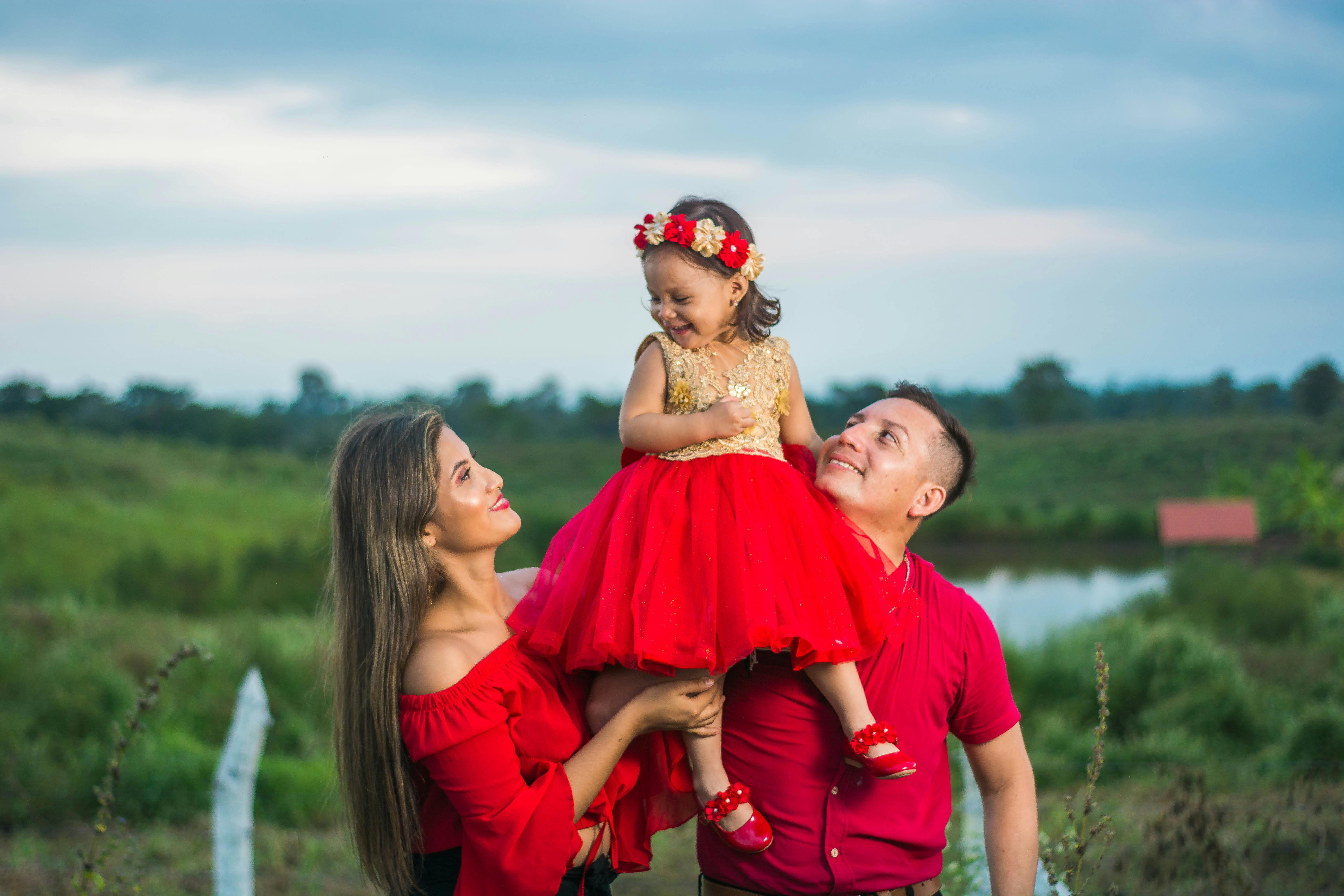 parenting & family solutions parental family movie — Photo by Patricio Ledeill on Pexels