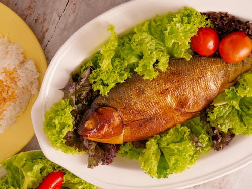Fish with Lettuce