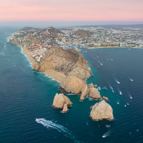 deniz, drone çekimi, kayalar içeren Ücretsiz stok fotoğraf