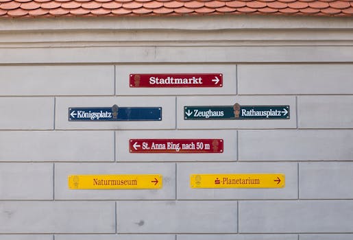 Photo by Joerg Hartmann