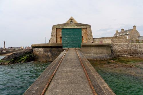 Hangar in Seaside